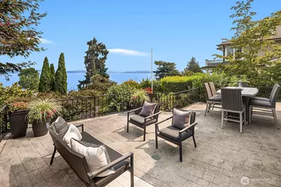 1021 McGilvra Boulevard E, Seattle, WA 98112 - Photo 32