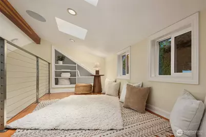 1021 McGilvra Boulevard E, Seattle, WA 98112 - Photo 18