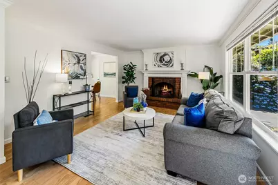 9317 217th Place SW, Edmonds, WA 98020 - Photo 4