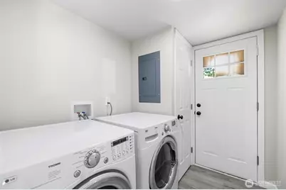 42129 Pine Street, Concrete, WA 98237 - Photo 22