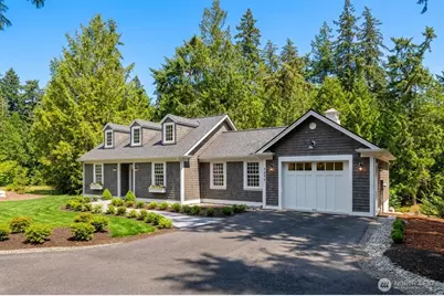 7077 NE Ridge Lane, Bainbridge Island, WA 98110 - Photo 1