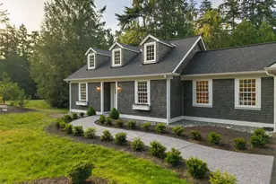 7077 NE Ridge Ln, Bainbridge Island, WA 98110 - Photo 4