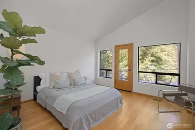 26530 Lake Fenwick Road S, Kent, WA 98032 - Photo 16