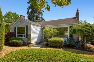 1701 N 82nd St, Seattle, WA 98103 - Photo 1