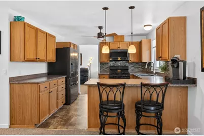 2100 Fowler Place, Mount Vernon, WA 98274 - Photo 8