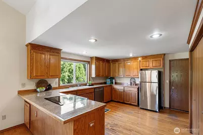 7669 E Alki View Court, Port Orchard, WA 98366 - Photo 12