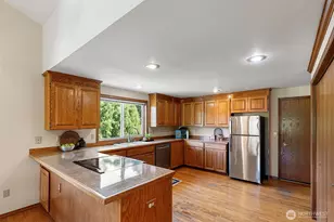 7669 E Alki View Ct, Port Orchard, WA 98366 - Photo 12