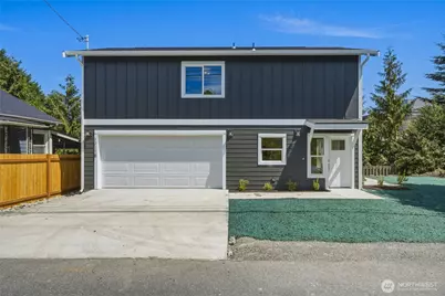 1711 12th Street #B, Everett, WA 98201 - Photo 1