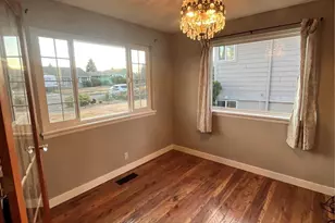 1821 N Bennett St, Tacoma, WA 98406 - Photo 6