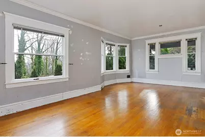 4729 Mount View Drive S, Seattle, WA 98108 - Photo 6