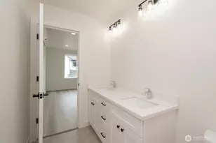1104 W Lauridsen Blvd, Port Angeles, WA 98363 - Photo 34