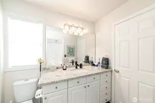 2443 55th Ave SW, Seattle, WA 98116 - Photo 12