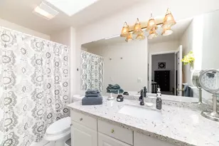 2443 55th Ave SW, Seattle, WA 98116 - Photo 10