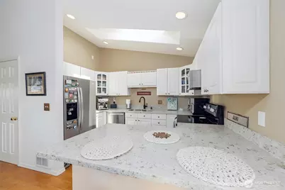 2443 55th Avenue SW #2A, Seattle, WA 98116 - Photo 4