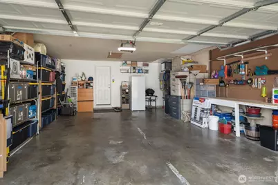 1067 Anacortes Avenue NE, Renton, WA 98059 - Photo 20