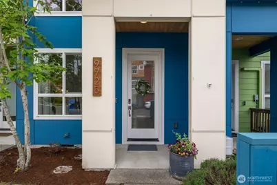 9725 10th Place SW, Seattle, WA 98106 - Photo 4