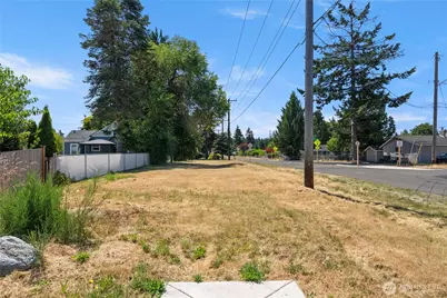 13439 8th Avenue Ct S, Tacoma, WA 98444 - Photo 28
