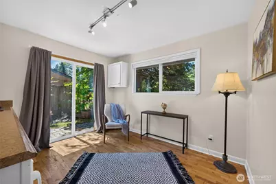 18350 Evanston Avenue N, Shoreline, WA 98133 - Photo 24