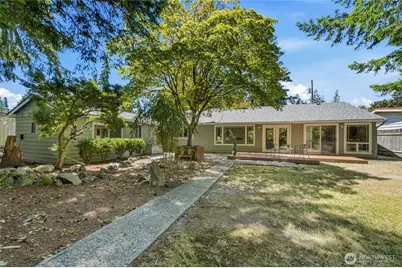 18350 Evanston Avenue N, Shoreline, WA 98133 - Photo 38