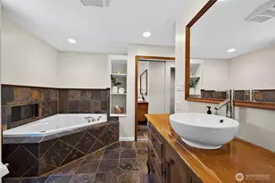 18350 Evanston Ave N, Shoreline, WA 98133 - Photo 16