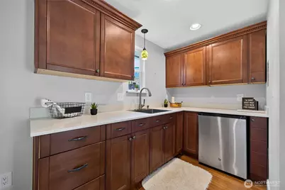 18350 Evanston Avenue N, Shoreline, WA 98133 - Photo 30