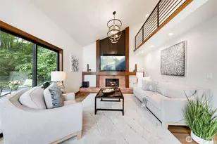 5100 NE 55th St, Seattle, WA 98105 - Photo 12