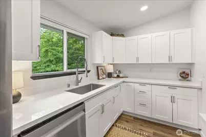 10822 E Riverside Drive #A303, Bothell, WA 98011 - Photo 10