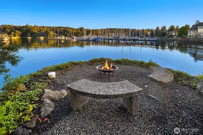 267 Shannon Drive SE, Bainbridge Island, WA 98110 - Photo 4