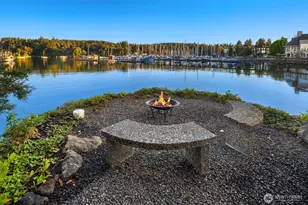 267 Shannon Dr SE, Bainbridge Island, WA 98110 - Photo 4