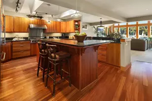 267 Shannon Dr SE, Bainbridge Island, WA 98110 - Photo 14
