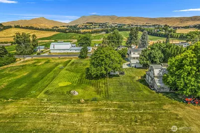 1105 Easy Street, Wenatchee, WA 98801 - Photo 4
