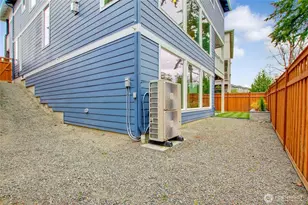 18823 128th St E, Bonney Lake, WA 98391 - Photo 36