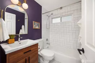 4111 Whitman Ave N, Seattle, WA 98103 - Photo 12