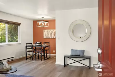 4111 Whitman Avenue N #205, Seattle, WA 98103 - Photo 4