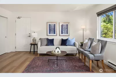 4111 Whitman Avenue N #205, Seattle, WA 98103 - Photo 6