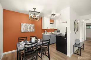 4111 Whitman Ave N, Seattle, WA 98103 - Photo 8