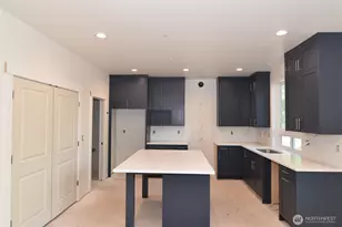 1126 Whidbey St, Bellingham, WA 98229 - Photo 4