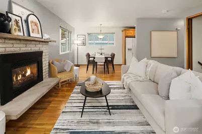 225 32nd Avenue E, Seattle, WA 98112 - Photo 4