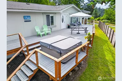 7404 Guemes Place, Anacortes, WA 98221 - Photo 6