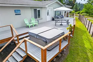 7404 Guemes Pl, Anacortes, WA 98221 - Photo 6