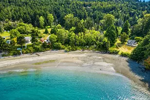 7404 Guemes Pl, Anacortes, WA 98221 - Photo 4