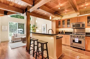 530 Broadway E, Seattle, WA 98012 - Photo 10