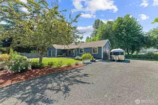 325 NE 4th St, North Bend, WA 98045 - Photo 4