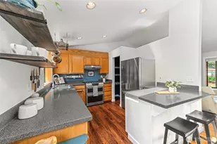 325 NE 4th St, North Bend, WA 98045 - Photo 12