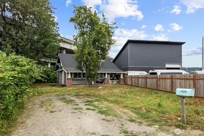 13315 Valley Avenue E, Sumner, WA 98390 - Photo 1