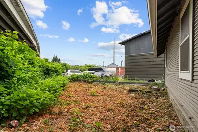 13315 Valley Avenue E, Sumner, WA 98390 - Photo 26