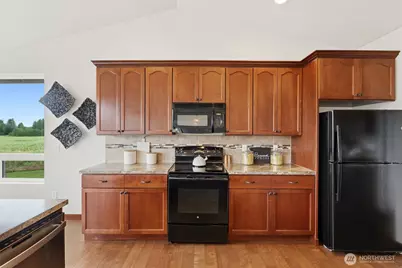 7406 100th Street NE, Marysville, WA 98270 - Photo 10