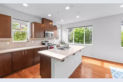 15720 Manor Way #Q8, Lynnwood, WA 98087 - Photo 14