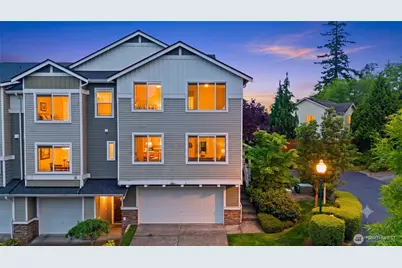 15720 Manor Way #Q8, Lynnwood, WA 98087 - Photo 2