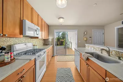 2088 Charles Street, DuPont, WA 98327 - Photo 16